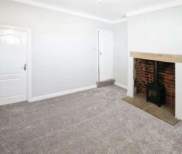 Moorfield Place, Bradford, BD10 - Photo 1
