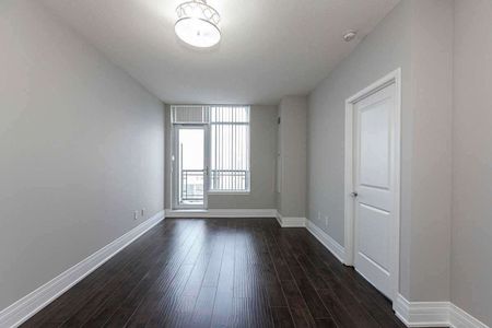 For Lease - 385 Prince Of Wales Drive Unit# 504, Mississauga, Ontario - Photo 3