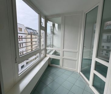 Lichtdurchflutete Wohnung mit Wintergarten – Ihr neues Zuhause in P... - Photo 1