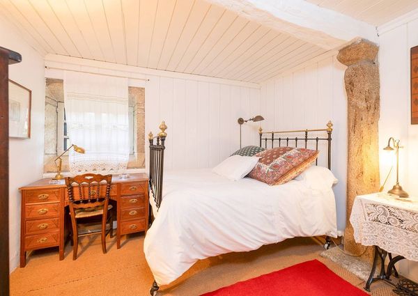 6 bedroom luxury Detached House for rent in O Rosal, Spain