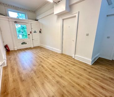Oakley Terrace, Dennistoun, Glasgow, G31 2HX - Photo 3