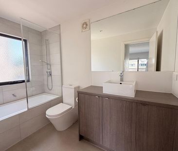 105 Lilliana Boulevard, Carrum Downs, Vic 3201 - Photo 4