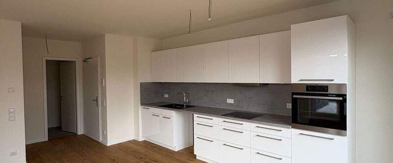 Helle Etagenwohnung im Grünen - Photo 1