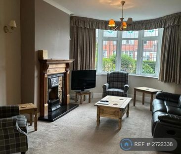 3 bedroom semi-detached house to rent - Photo 2