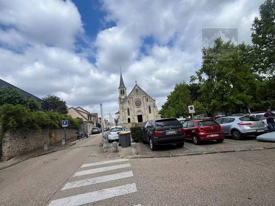 Rental Apartment - Photo 1