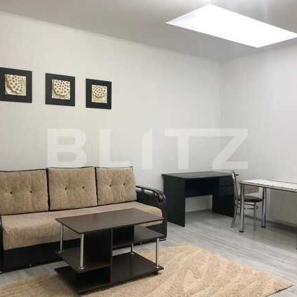 Apartament cu 2 camere, 50 mp, loc de parcare, zona strazii Horea - Photo 1