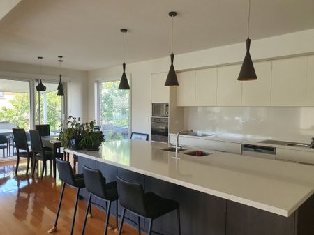 South Launceston - Photo 3