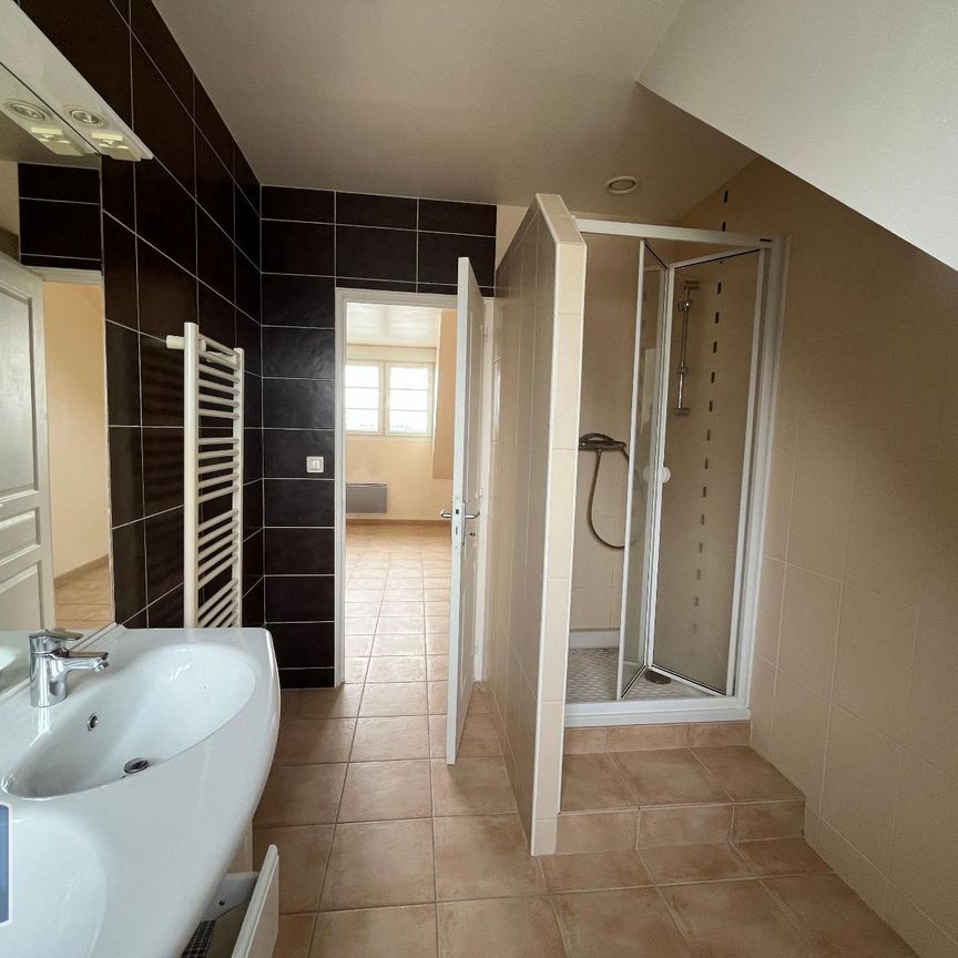 Location Appartement 3 pièces 79m² CHERBOURG-EN-COTENTIN 50100 - Photo 1