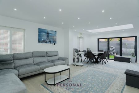 Metcalfe Avenue, Carshalton - Photo 3