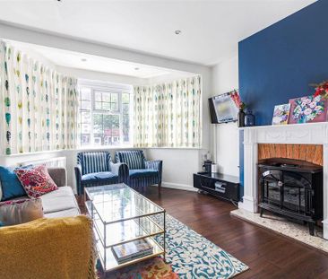 4 bedroom terraced house to rent - Photo 2