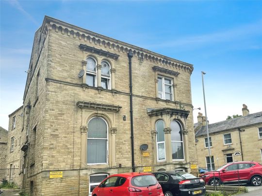 Fitzwilliam Street, Huddersfield - Photo 1