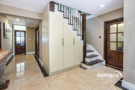 5 bedroom detached house to rent - Photo 4
