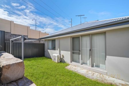 This Stylish Granny Flat is a Must See&excl;&excl;&excl; - Photo 4