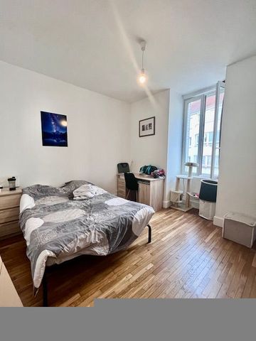 Location Appartement 2 pièces 45m² TROYES 10000 - Photo 3