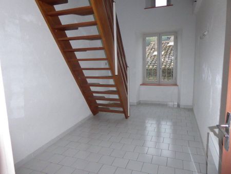 Location appartement 3 pièces 80.7 m² à Vogüé (07200) - Photo 3