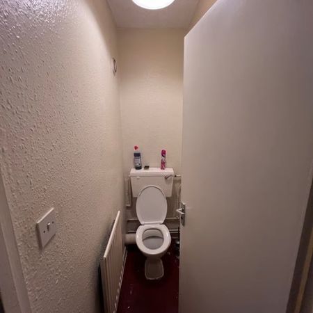 Room in a Shared Flat, Hindley House, N7 - Photo 3