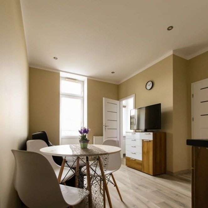 Idealne dla młodych par i singli 25 m² - Photo 1