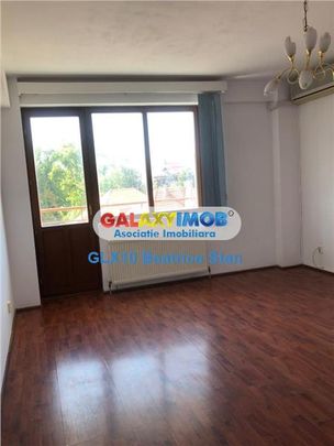 Spatii birouri in cladire eleganta AVIATORILOR / CHARLES DE GAULLE - Fotografie 1