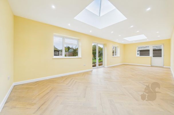 St. Peters Road, West Mersea, Colchester - Photo 1