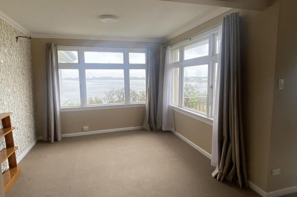 33 Orepuki-Riverton Highway, Riverton - Photo 1