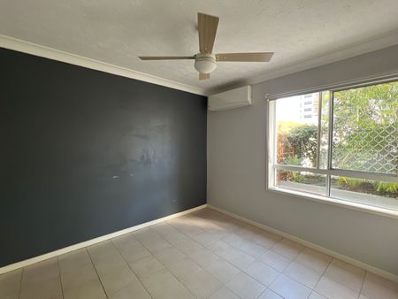 Ground Floor Apartment - Chevron Island - Photo 2