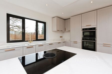 4 bedroom house to rent - Photo 2