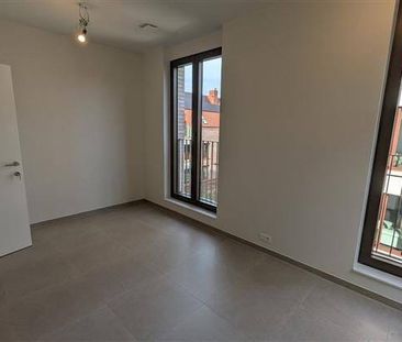 Appartement te huur - Photo 1