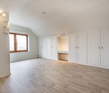 Appartement met twee slaapkamers in Yernée-fraineux - Photo 3