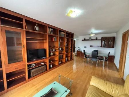 Alquiler de piso en Calle Urbano Arregui - Photo 2