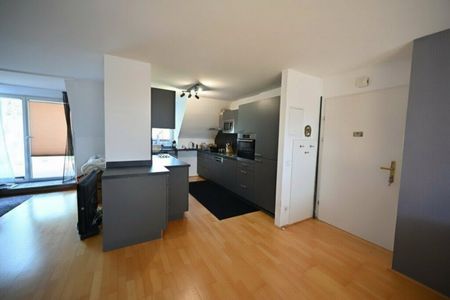 Exklusive Dachgeschosswohnung mit großer Terrasse – Ruheoase im Herzen von Linz - Photo 3