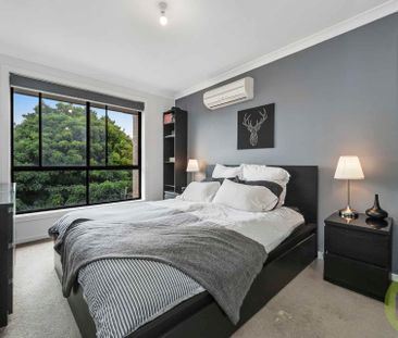 Stylish & Convenient Townhouse in a Prime Location - Photo 4