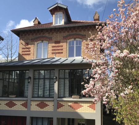 Tout savoir sur cette maison dans le quartier Parc-Hôtel de Ville, à Chatou - Photo 5