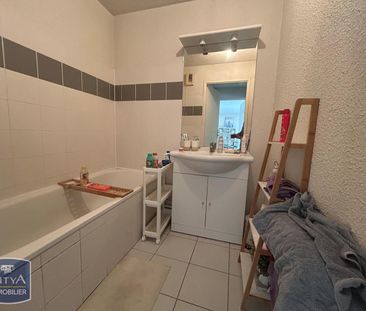 Location Appartement 2 pièces 47m² ALENCON 61000 - Photo 6