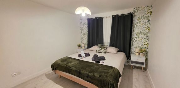 Location Appartement 2 pièces 43m² - Photo 2