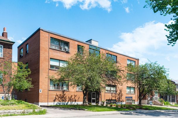55 Hendrick Avenue - Photo 1