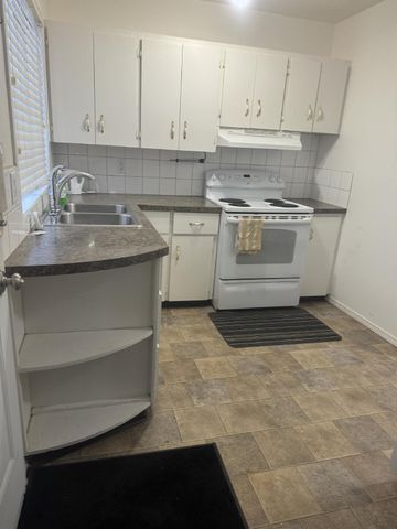 ROBINSON 4-PLEX - 2 - Photo 3