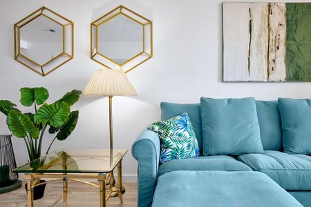 2 bedroom luxury Flat for rent in Nueva Andalucia, Andalusia - Photo 3