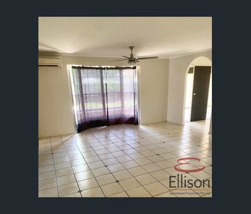 FOR RENT - CHARMING 3-BEDROOM HOME WITH RUMPUS ROOM IN A QUIET DAIS... - Photo 2