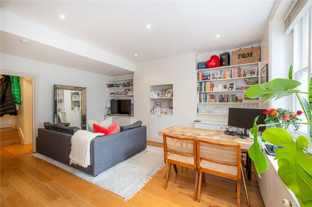 St Stephens Gardens, W2 - Photo 1