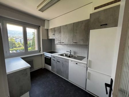 Charmant appartement de 3.5 pièces avec double séjour - Foto 3