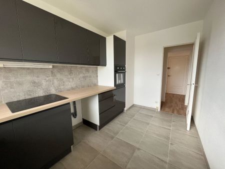 Location appartement 5 pièces, 109.00m², Reims - Photo 2