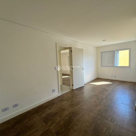 Apartamento com 3 quartos e 167m² para alugar em Baeta Neves, São Bernardo do Campo. - Foto 3
