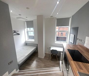 Studio to rent - Photo 1