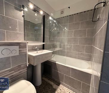 Location Appartement 1 pièce 32m² CAMBRAI 59400 - Photo 3