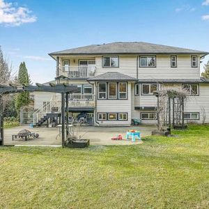 Prosprise Realty-3 Bed 1 Bath suite for Rent in maple ridge REF#13046L - Photo 2