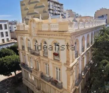 Alquiler de piso en Centro - Photo 3