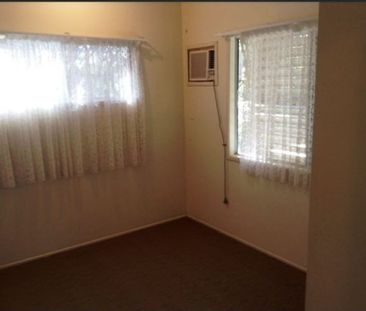 &ast;&ast; 3-Bedroom High Set Home in Moranbah 4744 QLD - Good Size for Family Living&excl;&ast;&ast; - Photo 6