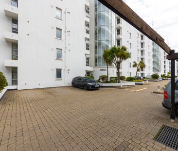 2 bed Flat in Barrier Point Road , London, E16 2SB - Photo 6