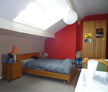 2 bedroom terraced house to rent - Photo 6