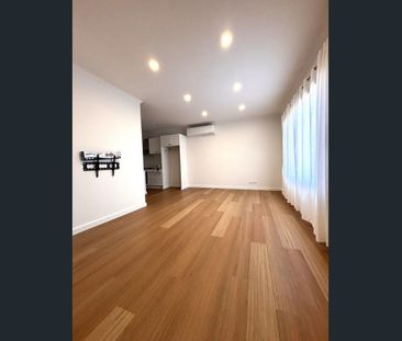 20 Westgate Avenue, Albion, Vic 3020 - Photo 2